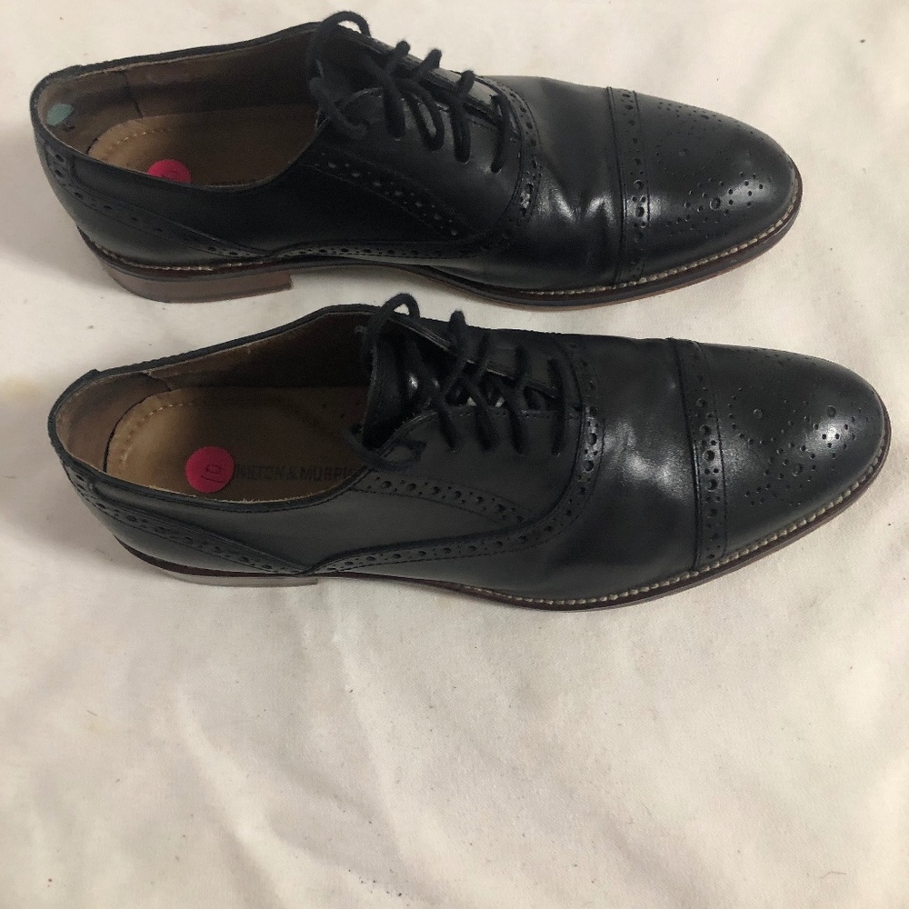 Johnston Murphy Black Leather Conard Cap Toe - 28